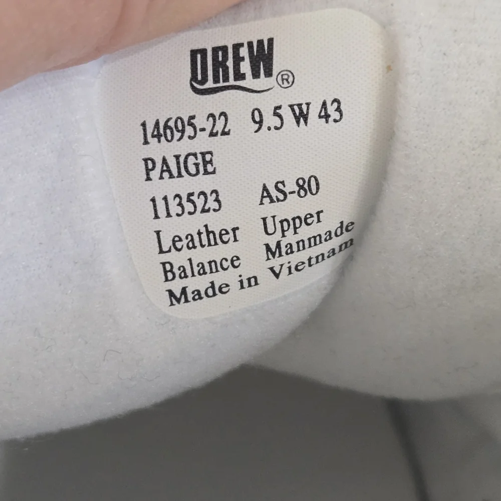 Women's DREW Paige Leather Strap Closure Orthopedic Sneakers - Picture 7 of 8